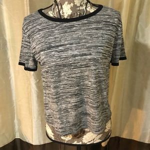 Marble pattern lightweight tee